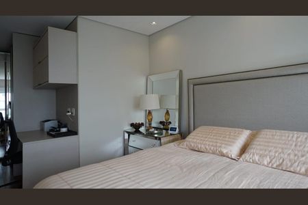 Apartamento para alugar com 210m², 3 quartos e 3 vagas