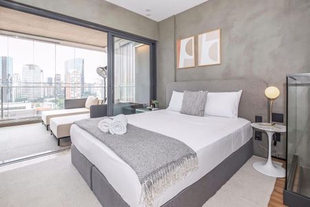 Apartamento à venda com 1 quarto, 90m² em Vila Nova Conceição, São Paulo