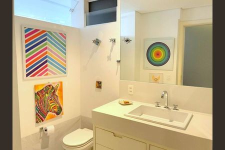 Apartamento à venda com 3 quartos, 190m² em Itaim Bibi, São Paulo