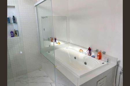Apartamento à venda com 3 quartos, 190m² em Itaim Bibi, São Paulo