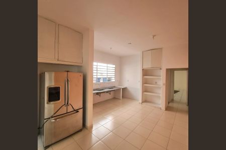 Casa à venda com 5 quartos, 750m² em Vila Nova Conceição, São Paulo