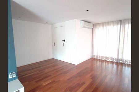 Apartamento à venda com 3 quartos, 326m² em Sumarezinho, São Paulo