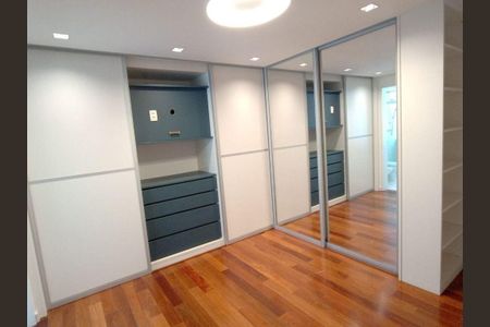 Apartamento à venda com 3 quartos, 326m² em Sumarezinho, São Paulo