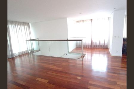 Apartamento à venda com 3 quartos, 326m² em Sumarezinho, São Paulo