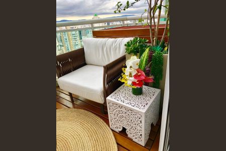 Apartamento à venda com 138m², 3 quartos e 2 vagas