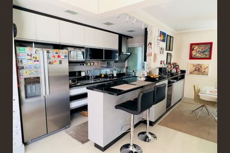 Apartamento à venda com 3 quartos, 138m² em Bela Vista, São Paulo