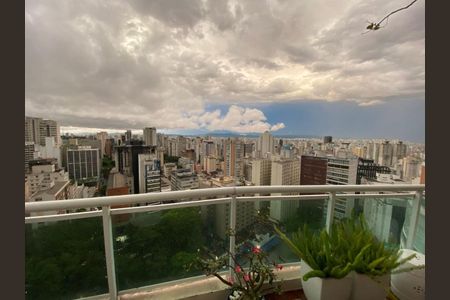 Apartamento à venda com 3 quartos, 138m² em Bela Vista, São Paulo