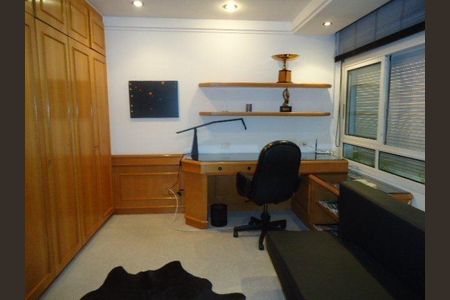 Apartamento à venda com 2 quartos, 117m² em Jardim Paulista, São Paulo