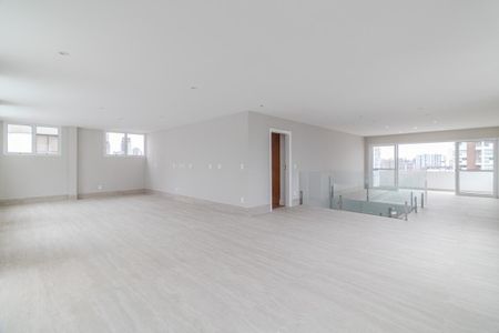 Apartamento à venda com 641m², 4 quartos e 4 vagasCobertura
