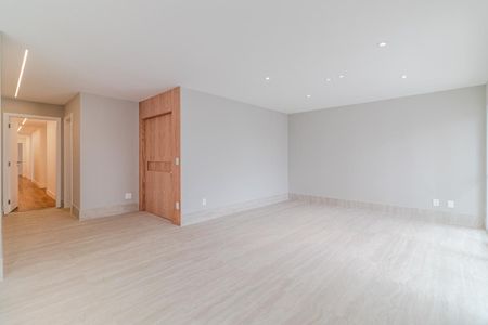 Apartamento à venda com 641m², 4 quartos e 4 vagasSala