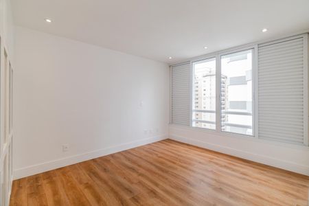 Apartamento à venda com 641m², 4 quartos e 4 vagasSuíte 3