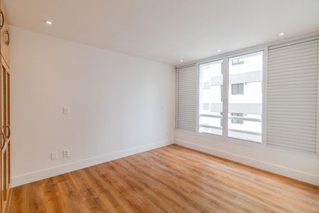Apartamento à venda com 641m², 4 quartos e 4 vagasSuíte 2