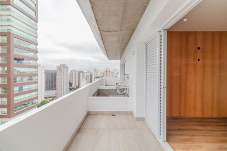 Apartamento à venda com 641m², 4 quartos e 4 vagasVaranda da Suíte 5