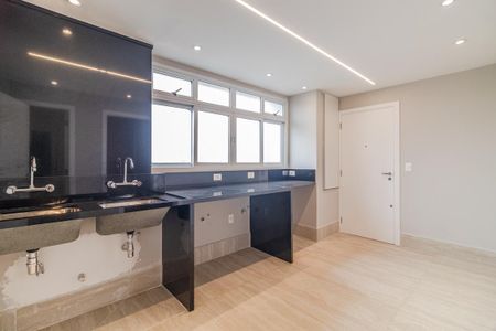 Apartamento à venda com 641m², 4 quartos e 4 vagasÁrea de Serviço