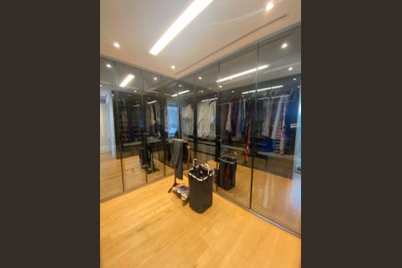 Apartamento à venda com 2 quartos, 157m² em Vila Nova Conceição, São Paulo