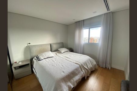 Apartamento à venda com 2 quartos, 157m² em Vila Nova Conceição, São Paulo