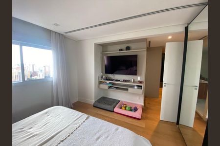 Apartamento à venda com 2 quartos, 157m² em Vila Nova Conceição, São Paulo