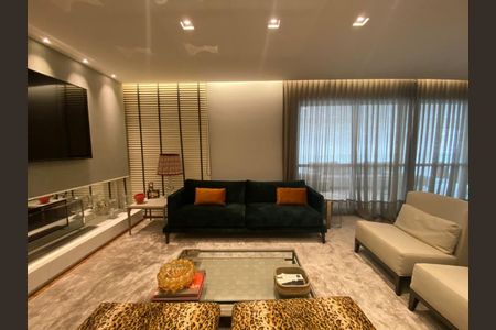 Apartamento à venda com 157m², 3 quartos e 4 vagas