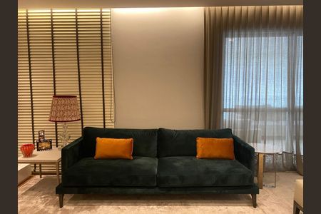 Apartamento à venda com 3 quartos, 157m² em Vila Nova Conceição, São Paulo