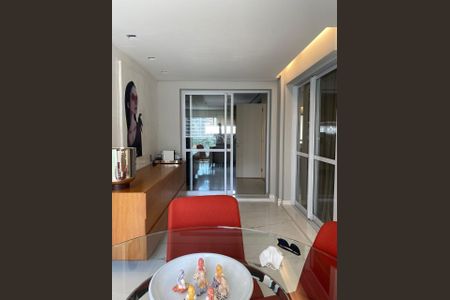 Apartamento à venda com 3 quartos, 157m² em Vila Nova Conceição, São Paulo