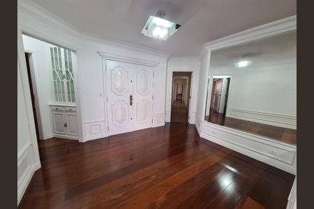 Apartamento à venda com 4 quartos, 370m² em Pacaembu, São Paulo