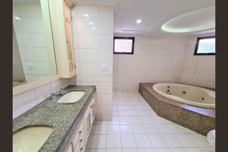 Apartamento à venda com 370m², 4 quartos e 4 vagas