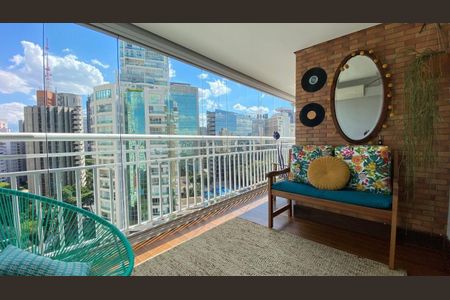 Apartamento para alugar com 2 quartos, 77m² em Consolação, São Paulo
