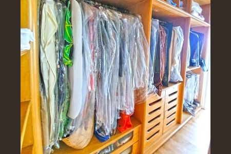 Apartamento à venda com 4 quartos, 224m² em Cerqueira César, São Paulo