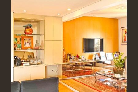 Apartamento à venda com 4 quartos, 224m² em Cerqueira César, São Paulo