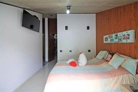 Casa à venda com 5 quartos, 450m² em Alto de Pinheiros, São Paulo