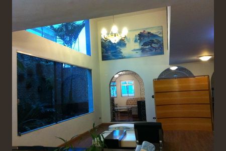 Casa à venda com 4 quartos, 468m² em Indianópolis, São Paulo