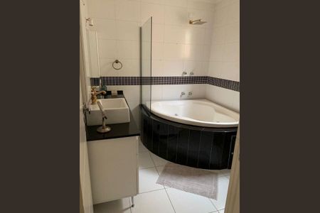 Casa à venda com 3 quartos, 200m² em Brooklin, São Paulo