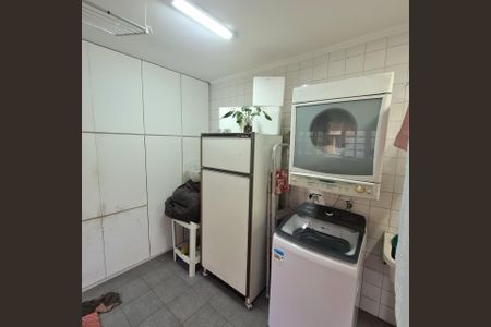 Casa à venda com 4 quartos, 320m² em Brooklin, São Paulo