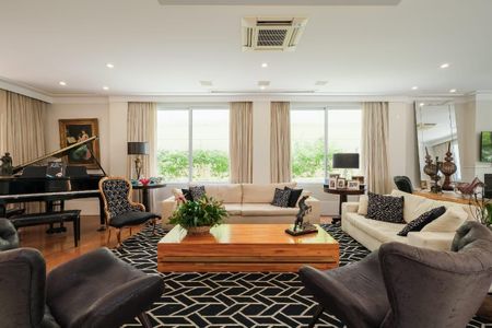 Casa à venda com 584m², 4 quartos e 5 vagas