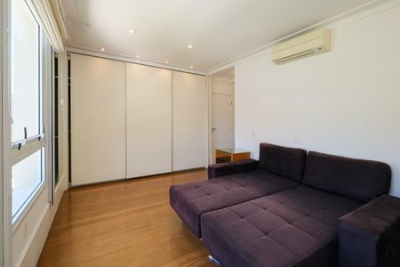 Casa à venda com 584m², 4 quartos e 5 vagas