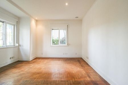 Casa à venda com 3 quartos, 439m² em Jardim Paulista, São Paulo