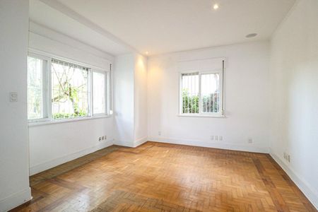 Casa à venda com 3 quartos, 439m² em Jardim Paulista, São Paulo