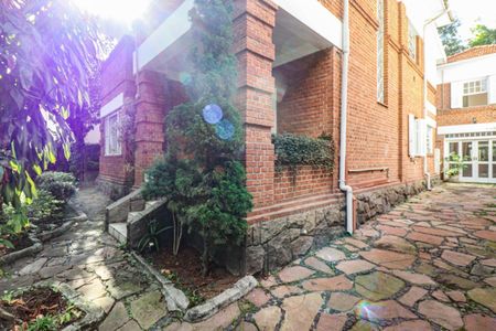 Casa à venda com 439m², 3 quartos e 4 vagas