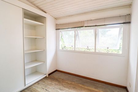 Casa à venda com 439m², 3 quartos e 4 vagas