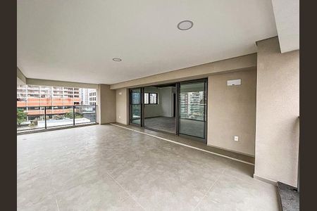 Apartamento à venda com 4 quartos, 246m² em Itaim Bibi, São Paulo