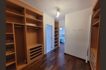 Casa à venda com 5 quartos, 416m² em Santo Amaro, São Paulo