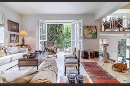 Casa à venda com 4 quartos, 700m² em Paineiras do Morumbi, São Paulo