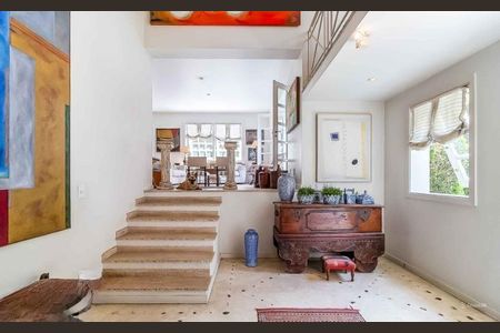 Casa à venda com 4 quartos, 700m² em Paineiras do Morumbi, São Paulo