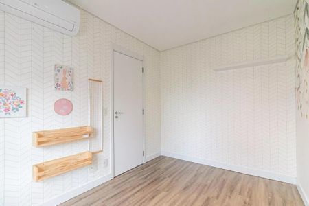 Apartamento à venda com 3 quartos, 95m² em Vila Olímpia, São Paulo