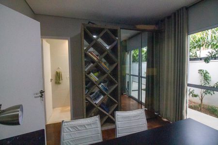 Casa à venda com 340m², 5 quartos e 6 vagasSuíte 1