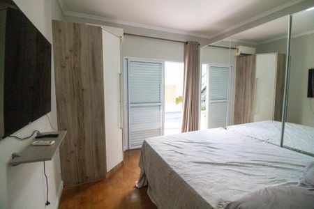 Casa à venda com 340m², 5 quartos e 6 vagasSuíte 3