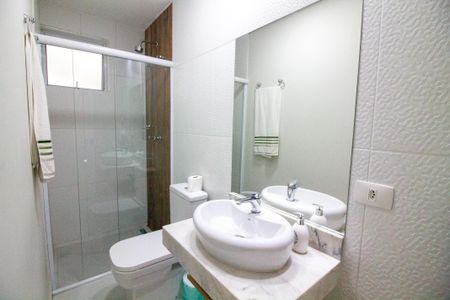 Casa à venda com 340m², 5 quartos e 6 vagasBanheiro da Suíte 4