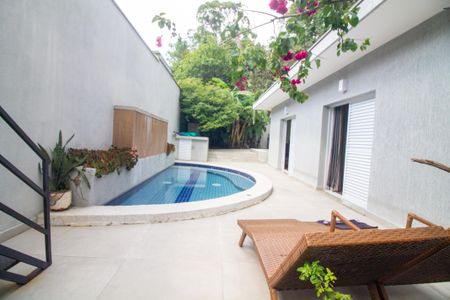 Casa à venda com 340m², 5 quartos e 6 vagasÁrea comum