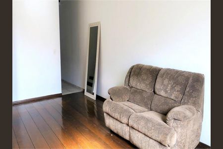 Casa à venda com 3 quartos, 160m² em Vila Sonia, São Paulo