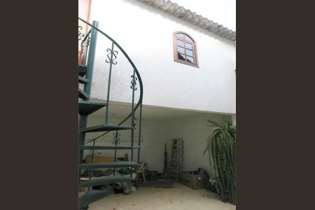 Casa à venda com 3 quartos, 160m² em Vila Sonia, São Paulo